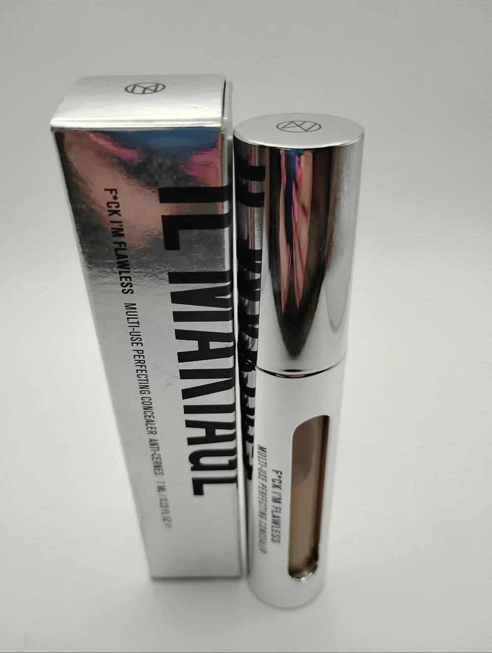 IL MAKIAGE F*CK*IN FLAWLESS Concealer - Shade 2.5 - Picture 1 of 3